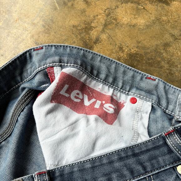 Unique Vintage‎ Y2K Levi’s 569 Blue Jeans - Picture 8 of 8